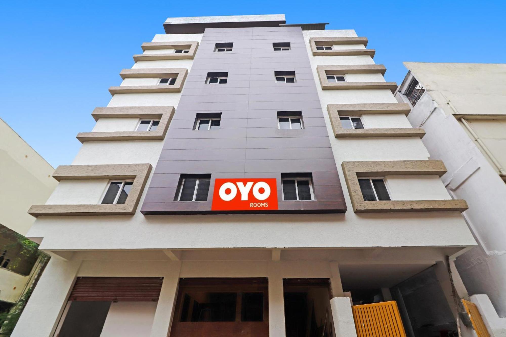 Hotel O Night Eye Hyderabad Exteriör bild